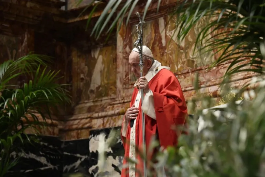 Pope Francis celebrates Palm Sunday Mass at St. Peter’s Basilica on March 28, 2021?w=200&h=150